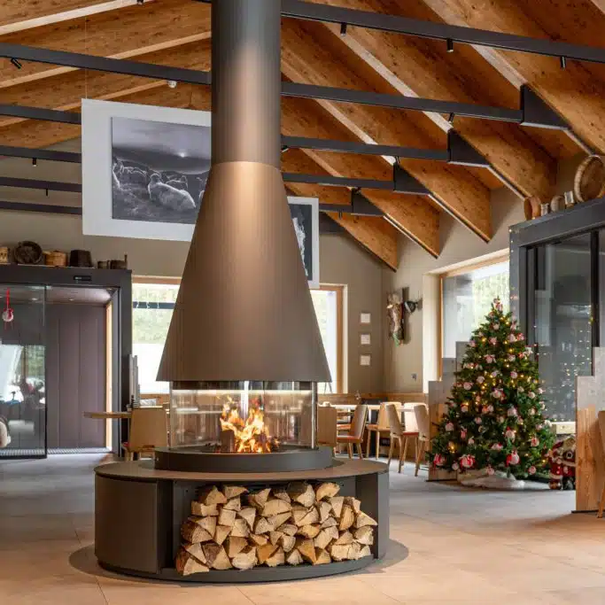Dundee Panoramic Fireplace Gas, Bio-Ethanol or Wood Burning - Image 2